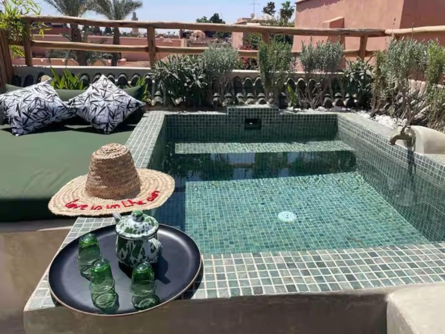 Riad Ptit Kech, Bassin Terrasse - Petits Dejeuners Marrakesh Exterior photo