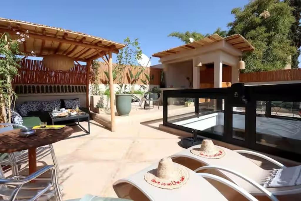 Riad Ptit Kech, Bassin Terrasse - Petits Dejeuners Marrakesh Exterior photo
