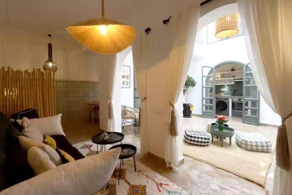Riad Ptit Kech, Bassin Terrasse - Petits Dejeuners Marrakesh Exterior photo