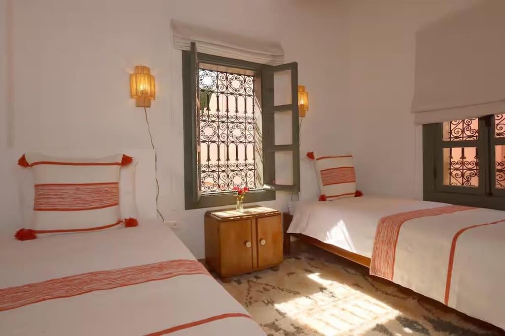 Riad Ptit Kech, Bassin Terrasse - Petits Dejeuners Marrakesh Exterior photo