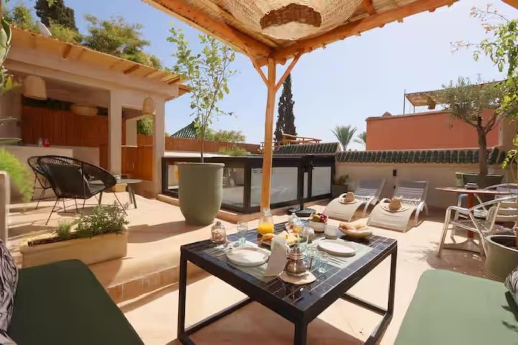 Riad Ptit Kech, Bassin Terrasse - Petits Dejeuners Marrakesh Exterior photo